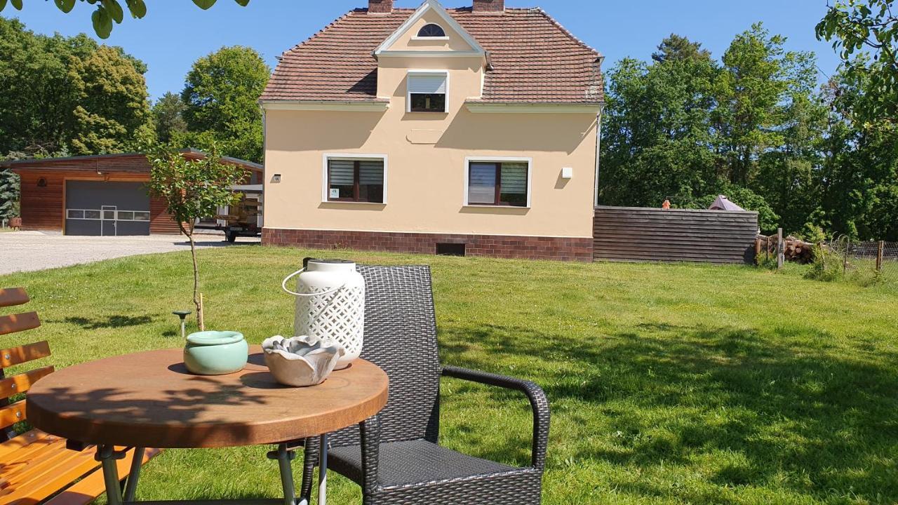 Ferienwohnung Am See Kromlau Ngoại thất bức ảnh